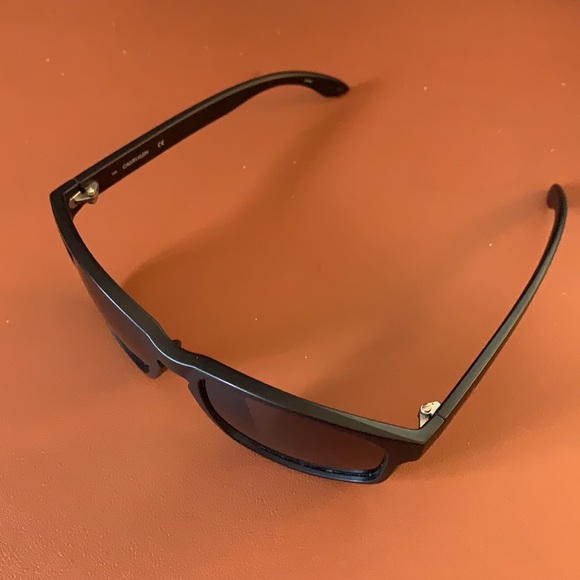 Calvin Klein Sunglasses CK19566S 01 - Picture 6 of 9